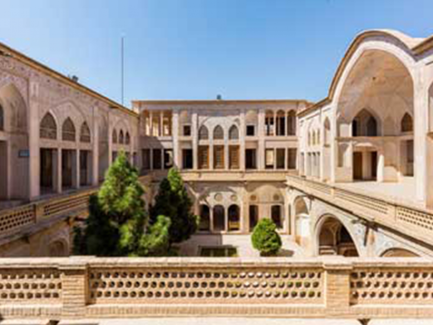 خانه عباسیان